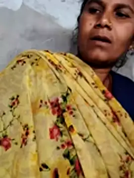 Hot di97 online show from March 2026 11:15:02 PM