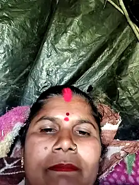 Snapshot of Hot_di97 chatting on February 2026 08:22:01 AM Hot di97 online show from February 2026 08:22:01 AM