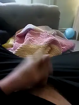 Hertsguy1984 online show from March 2026 10:55:02 PM