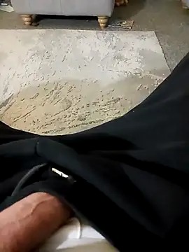 Hertsguy1984 online show from March 2026 11:51:01 PM