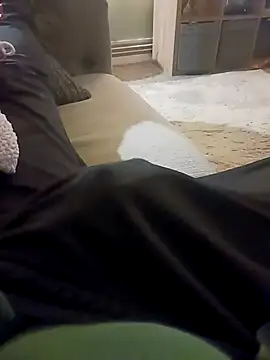 Hertsguy1984 online show from March 2026 12:17:02 AM