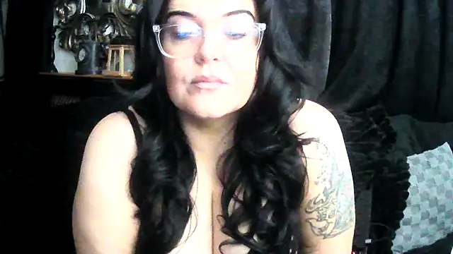 Miss CurvesXXX online show from February 2026 06:01:02 AM