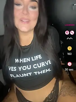 Snapshot of Miss_CurvesXXX chatting on June 2026 12:10:02 PM Miss CurvesXXX online show from June 2026 12:10:02 PM