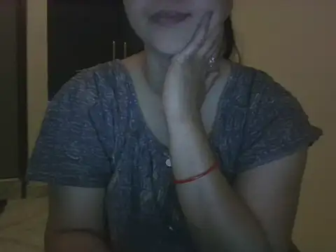 Snapshot of Adaa7 chatting on May 2026 09:47:01 AM Adaa7 online show from May 2026 09:47:01 AM