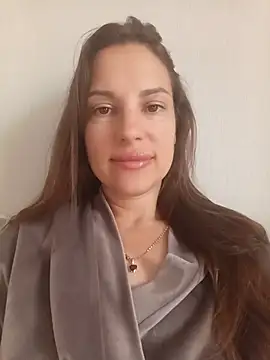 She-Moon online show from July 2026 05:18:02 AM