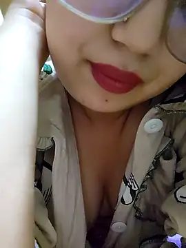 Sexy-Mouna online show from April 2026 01:29:01 AM