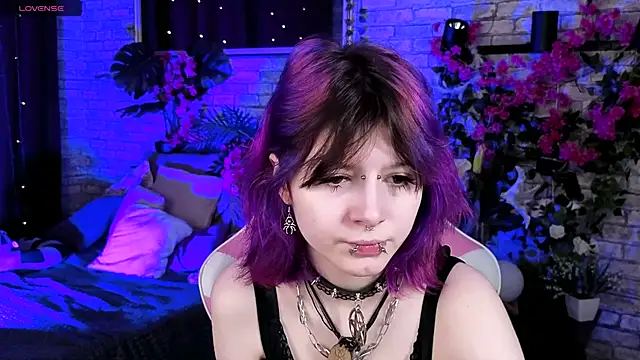 Ashley Veil online show from March 2026 08:29:01 PM