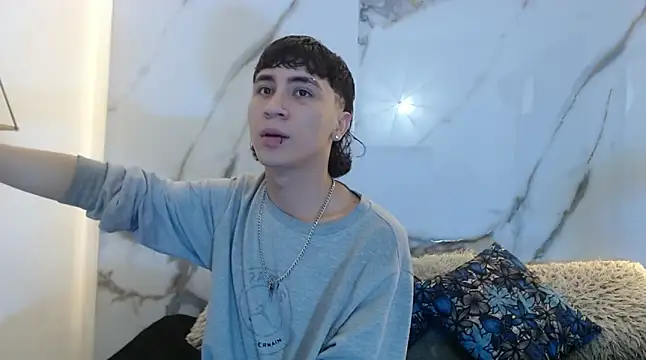 XanderGrey8 online show from March 2026 07:15:01 PM