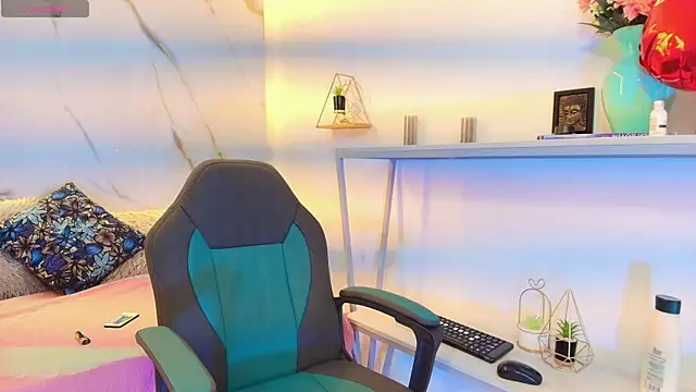 XanderGrey8 online show from February 2026 07:46:02 PM