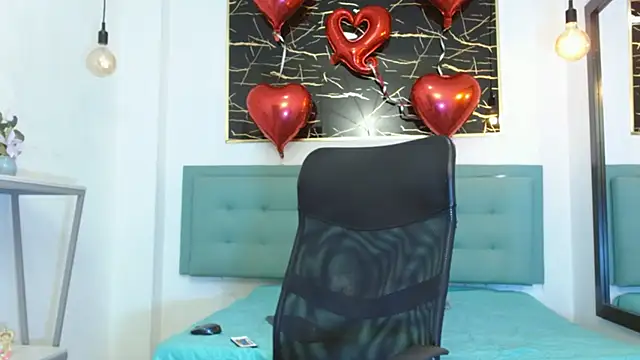 XanderGrey8 online show from February 2026 07:49:02 PM