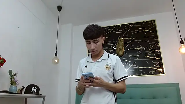 XanderGrey8 online show from January 2026 07:07:02 PM