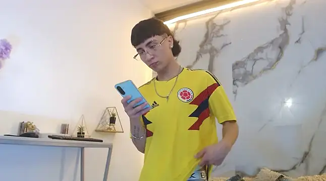 XanderGrey8 online show from March 2026 07:25:01 PM