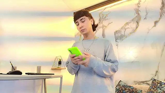 XanderGrey8 online show from March 2026 07:10:02 PM