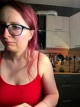 coy girl  online show from January 2026 01:26:02 PM