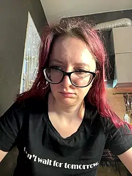 coy girl  online show from January 2026 12:31:02 PM