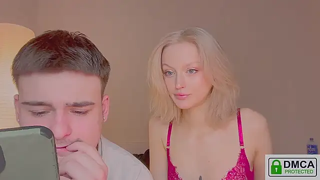 your molly mark  online show from February 2026 07:46:01 PM