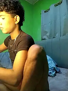 honey hott online show from January 2026 01:31:02 AM