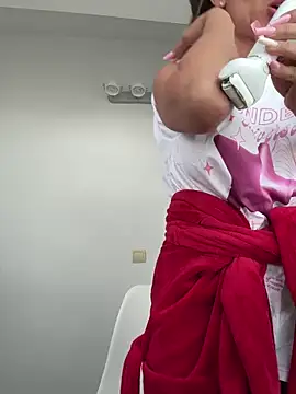 Missolevelvet online show from April 2026 01:17:02 PM