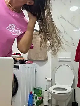 Missolevelvet online show from March 2026 06:48:01 PM