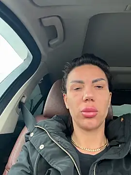 Snapshot of Missolevelvet chatting on January 2026 01:37:02 PM Missolevelvet online show from January 2026 01:37:02 PM