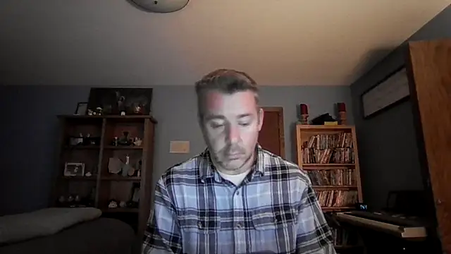 chrisw8140 online show from January 2026 02:37:01 AM