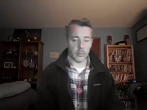 chrisw8140 online show from February 2026 11:37:01 PM