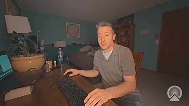 chrisw8140 online show from May 2026 05:17:02 AM