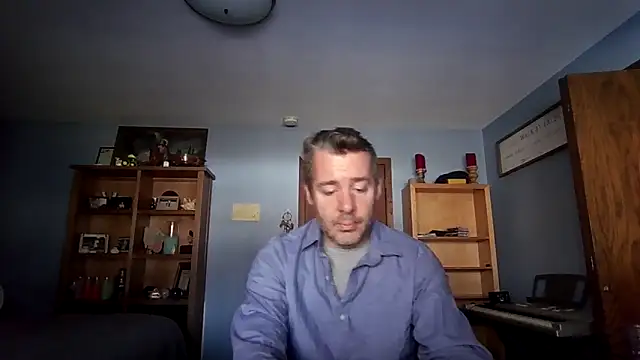 chrisw8140 online show from March 2026 06:02:02 PM