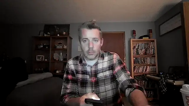 chrisw8140 online show from February 2026 11:37:02 PM