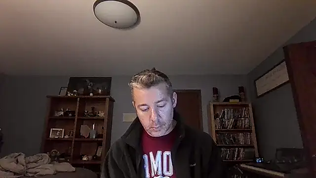 chrisw8140 online show from February 2026 02:02:01 PM