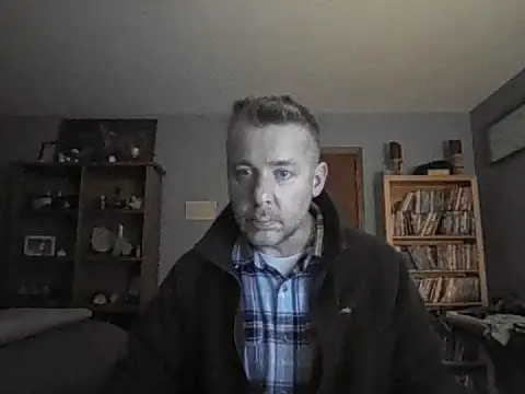 chrisw8140 online show from February 2026 11:43:02 PM