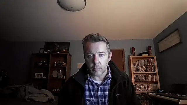 chrisw8140 online show from February 2026 02:10:01 AM