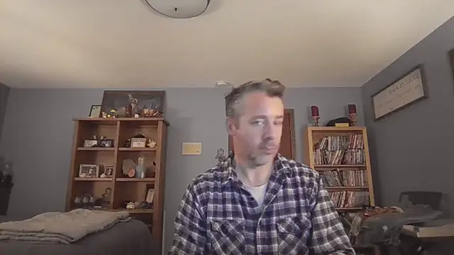 chrisw8140 online show from March 2026 01:57:01 AM