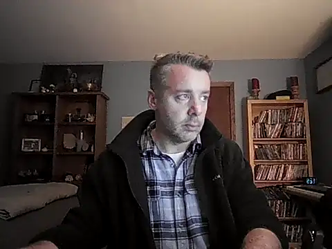 chrisw8140 online show from February 2026 02:33:02 AM