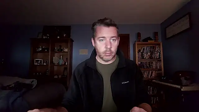 chrisw8140 online show from January 2026 05:05:01 PM