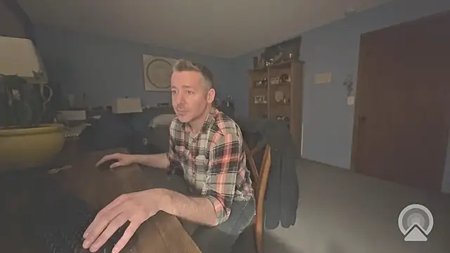 chrisw8140 online show from May 2026 04:26:02 AM