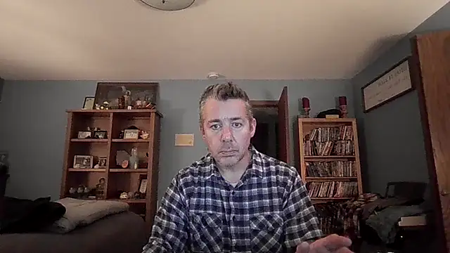 chrisw8140 online show from February 2026 12:10:02 AM