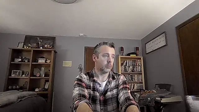 chrisw8140 online show from March 2026 12:51:02 AM