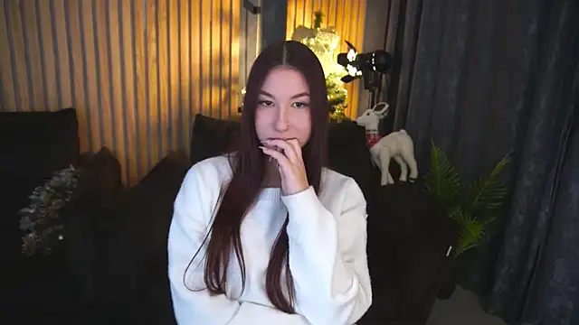 LeilaCrosss online show from January 2026 02:13:02 PM