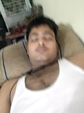 Snapshot of allumatar chatting on May 2026 04:51:01 PM allumatar online show from May 2026 04:51:01 PM
