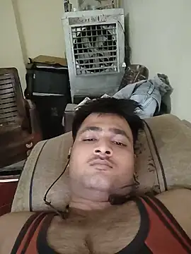 Snapshot of allumatar chatting on May 2026 05:11:01 PM allumatar online show from May 2026 05:11:01 PM