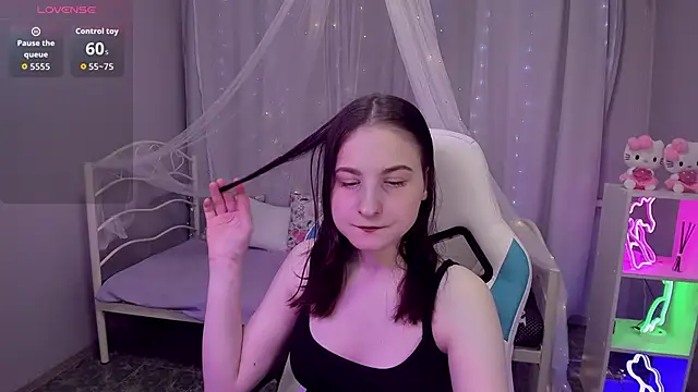 KiraDuvall online show from April 2026 05:36:02 PM