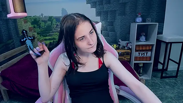 KiraDuvall online show from March 2026 05:18:01 PM