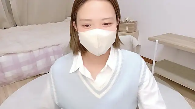 UMIumi- online show from March 2026 09:50:01 AM