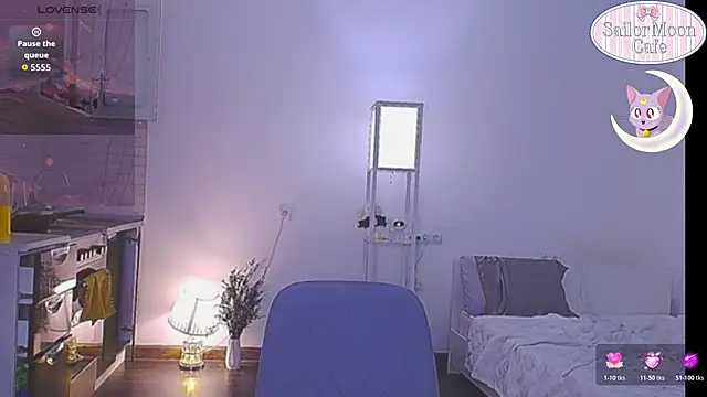 sailormoon666  online show from April 2026 02:46:01 AM