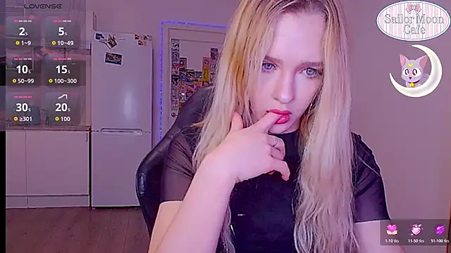 sailormoon666  online show from March 2026 12:11:02 AM