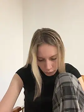 cherry25 online show from January 2026 03:38:01 PM