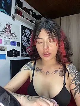 neo vampy online show from February 2026 10:44:01 PM