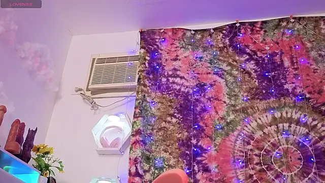 25sweetlilbunny online show from March 2026 06:02:02 AM