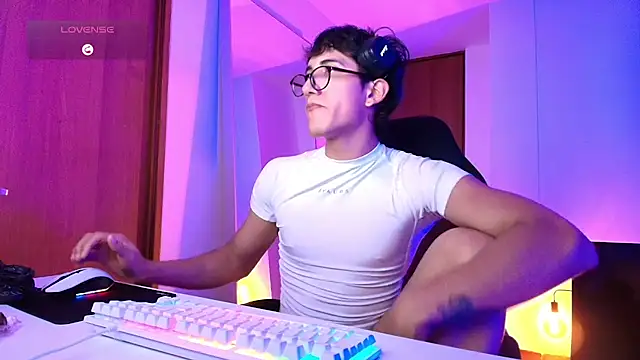 emilio rivs online show from January 2026 12:25:01 AM